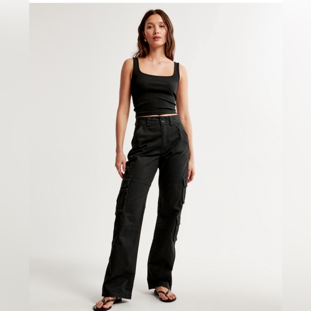 Women's Abercrombie & Fitch
Relaxed Cargo Pant